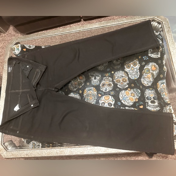 BUFFALO™️ by David Bitton®️Men's Ash-X Slim-Stretch Black Denim Men's Jean🦬 - Picture 5 of 15